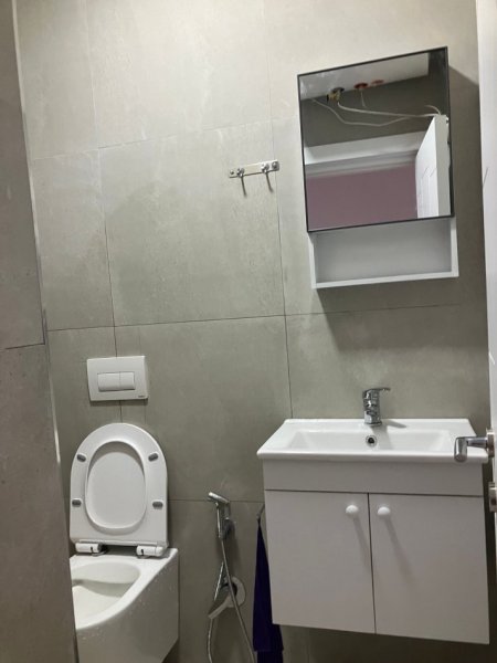 Tirane, jepet me qera garsonier Kati 4, 32 m² 510 € 