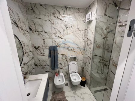 Tirane, shitet apartament 2+1 Kati 2, 119 m² 320.000 € 