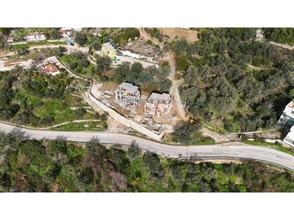 Borsh, shitet Vile 5+1 , 300 m² 585.000 € 