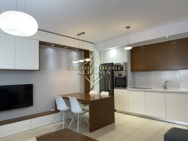 Tirane, jepet me qera apartament 1+1 , 70 m² 700 € 