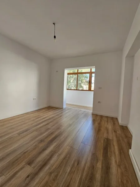 Tirane, shitet 1+1 , 44 m² 98.000 € (mozaiku tiranes)