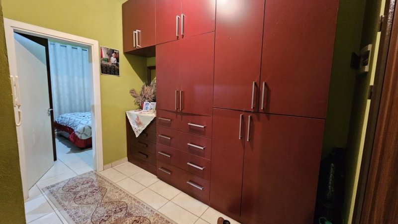 Tirane, shitet apartament 1+1 Kati 1, 72 m² 115.000 € (Astir)