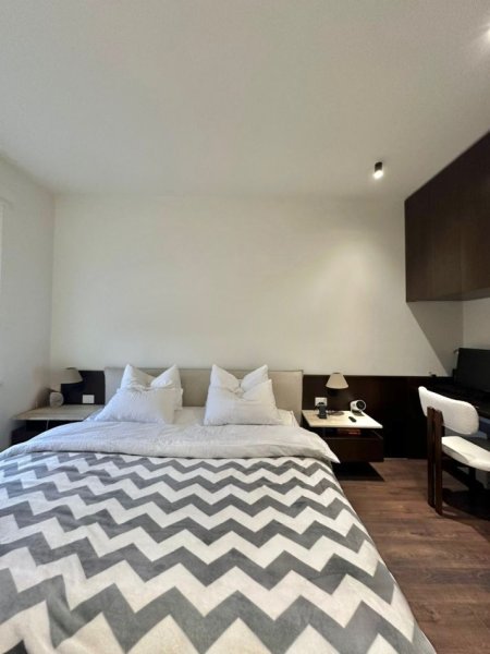 Tirane, shes apartament 1+1+Ballkon Kati 6, 67 m² 167.000 € (Vilat Gjermane)