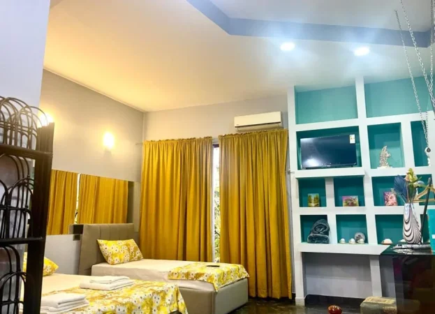 Tirane, jepet me qera 2 garsoniere Kati 2, 950 € (Rruga e Dibrës)