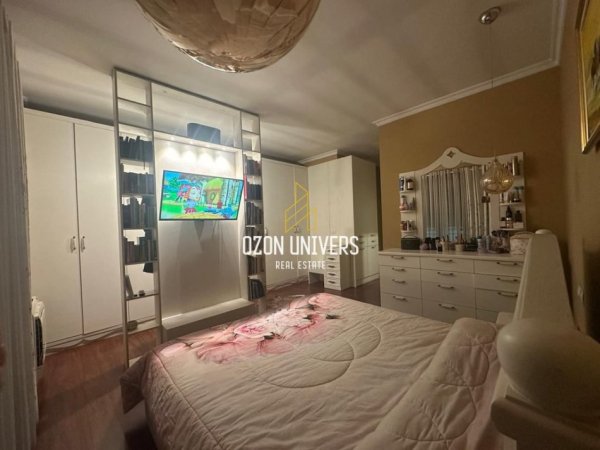 Tirane, shitet apartament 2+1+Ballkon Kati 7, 120 m² 220.000 € (Casa Italia)