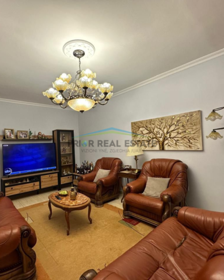 Tirane, shitet apartament 3+1+2 Kati 6, 140 m²  25,000,000 ALL  (Vasil Shanto)