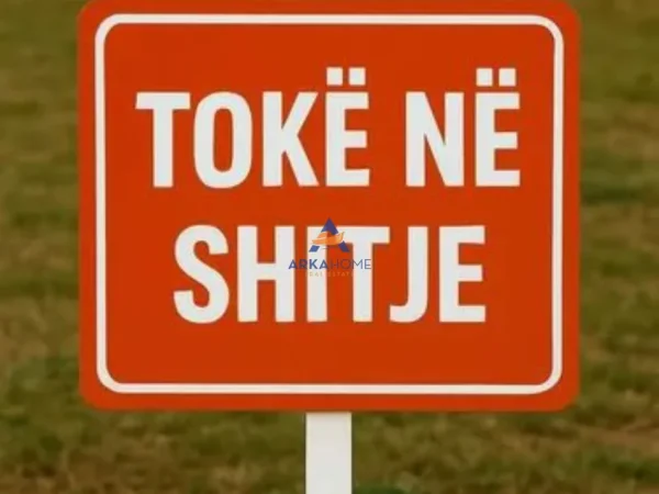 Tirane, shitet toke , 900 m² 93.555 € (BERZHITE)