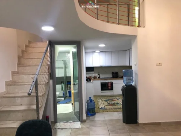 Shitet Apartament Dupleks 3+1 Ne Yzberisht (ID B13065) Tirane