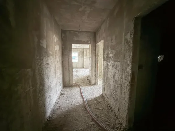 Tirane, shitet apartament Kati 3, 159 m² 277.025 € 