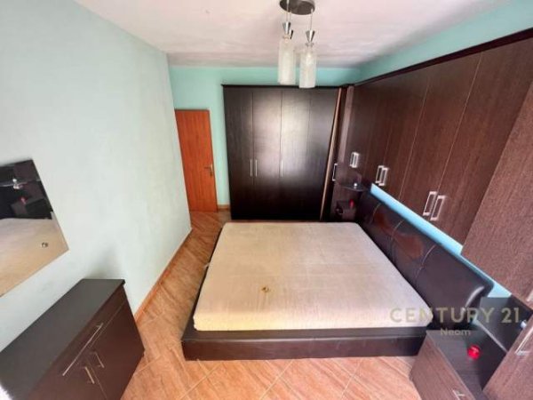 Tirane, shitet apartament 1+1 Kati 5, 74 m² 110.000 Euro (Liqeni i Thate)