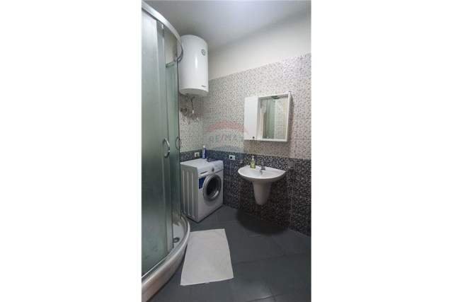 Tirane, jepet me qera apartament 1+1+A+BLK Kati 6, 88 m² 500 Euro (zogu i zi)