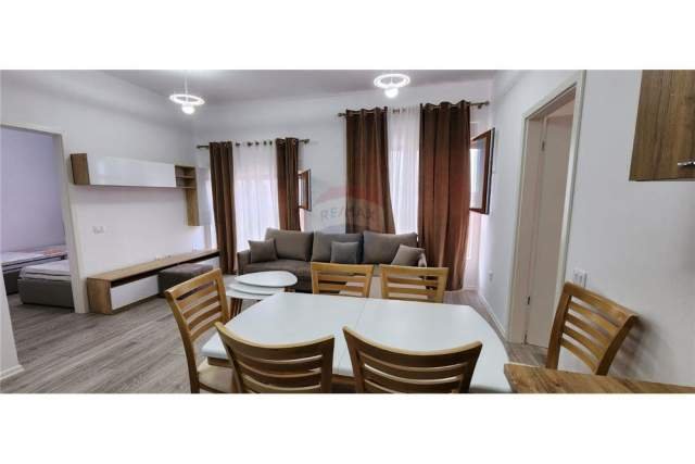 Tirane, jepet me qera apartament 2+1+BLK Kati 5, 75 m² 500 Euro (Ali Demi)