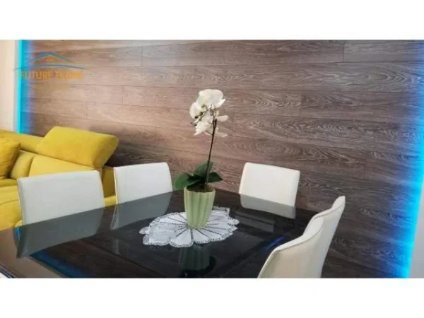 Tirane, shitet apartament duplex 3+1 130 m² 125.000 Euro (Teodor Keko)