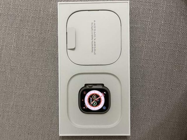 Tirane, shes Apple Apple Watch Ultra 720 Euro