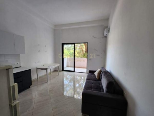 Tirane, shitet apartament 2+1+BLK Kati 1, 88 m² 75.000 Euro (Shkozë)