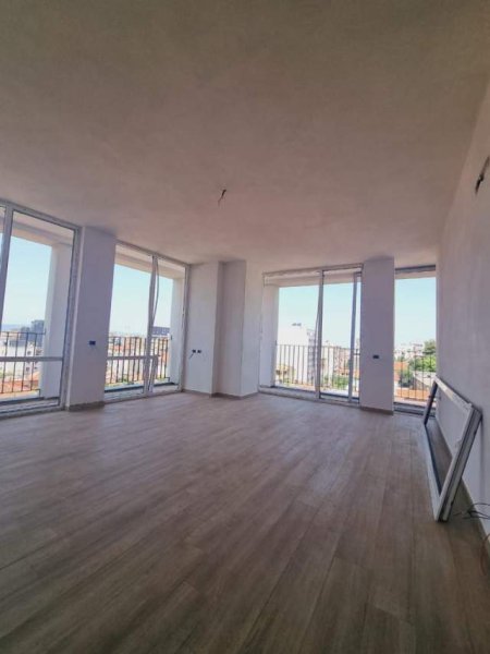 Tirane, shitet apartament Kati 5, 129 m² 206.000 Euro (Riza cerova)