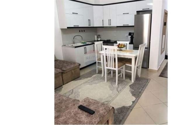 Durres, jepet me qera apartament 2+1+A+BLK Kati 2, 120 m² 450 Euro (Pavaresia)