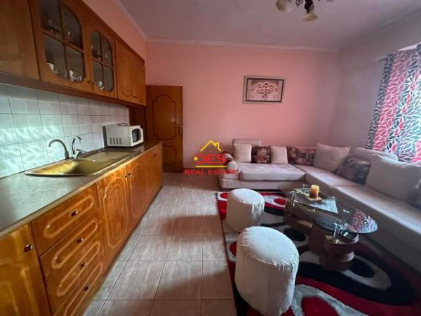Delvine, shitet shtepi 2+1+BLK Kati 0, 50.000
