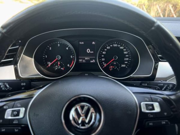 Shitet Volkswagen passat Viti 2016, 10.000 €