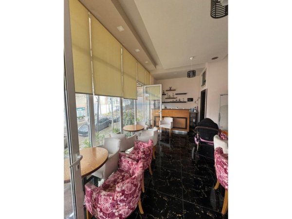 Tirane, jepet me qera bar-kafe Kati 1, 32 m² 