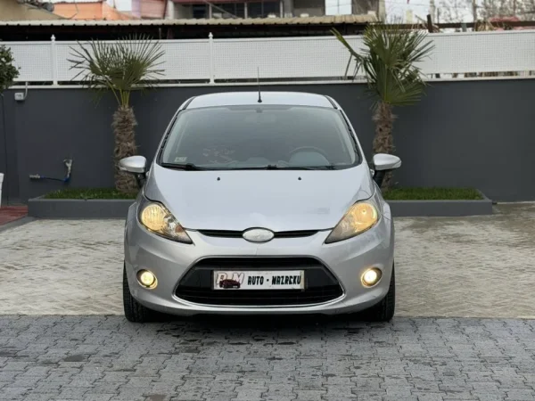Fier, shes makine FORD FIESTA-1.4 BENZIN GAZ FABRIKE-SAPO ARDHUR-ME DOGAN PAGUAR 2800 EURO(NUK NDERROHET)-SUPER EKONOMIKE-069 44 00 305 Benzin+Gaz, gri metalizato manuale Kondicioner 198.000 km 3.300 €
