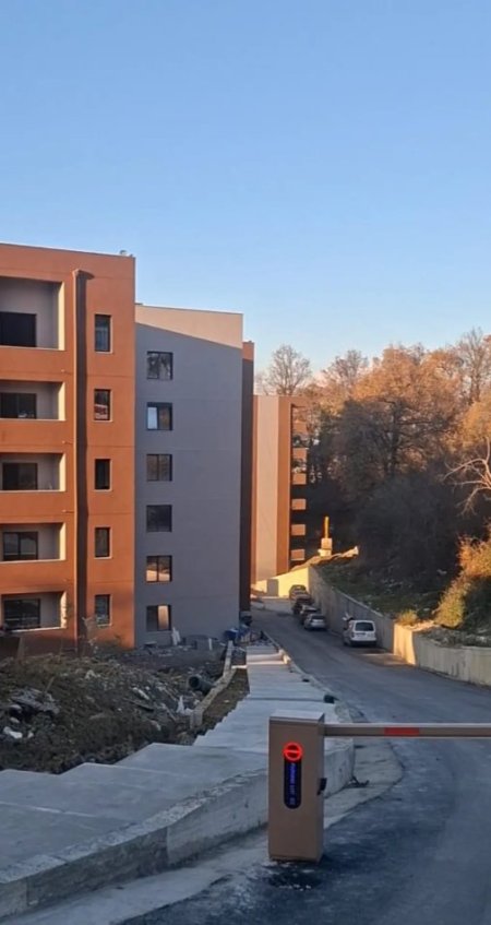 SHITET APARTAMENT 2+1+POST PARKIMI   213.200 € (PALLATI I BRIGADAVE)