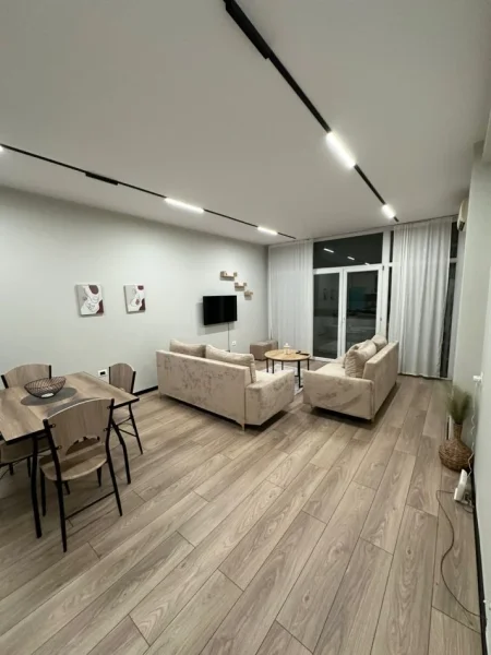 Tirane, jepet me qera apartament 2+1 Kati 5, 70 m² 650 € (RRUGA E ELBASANIT)