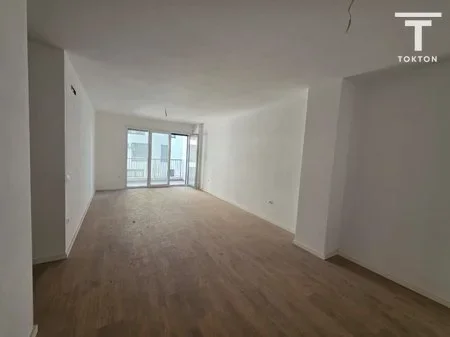 Tirane, shitet apartament 2+1 , 110 m² 187.000 € 