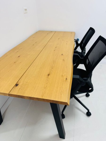 Tirane, shes Mobilje zyre 4.000 €