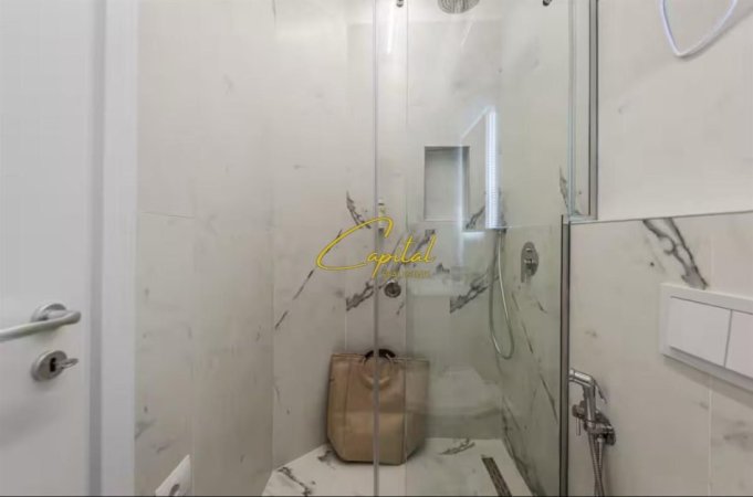 Tirane, jepet me qera apartament 1+1 Kati 5, 64 m² 700 € (MYSLYM SHYRI)