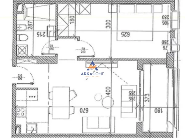 Tirane, shitet apartament 1+1+Ballkon , 80 m² 144.000 € (PARKU AUTOBUZAVE)