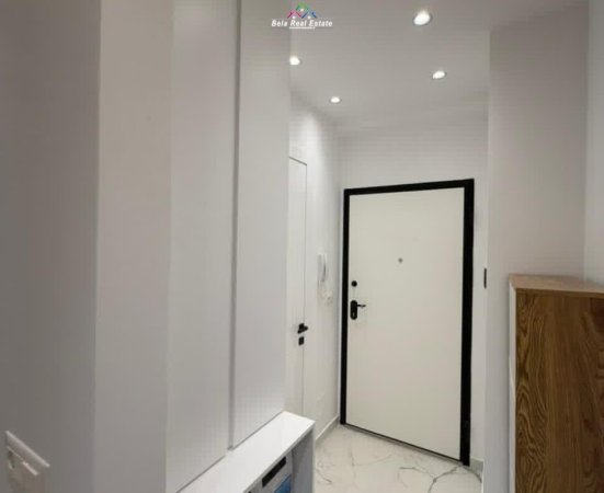 Tirane, jap me qera apartament 1+1 Kati 6, 70 m² 810€ (Rruga Hysni Gerbolli)