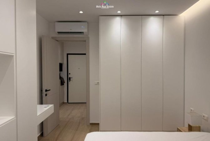 Tirane, jepet me qera apartament 1+1 Kati 3, 70 m² 800 € (Rruga Hysni Gerbolli)
