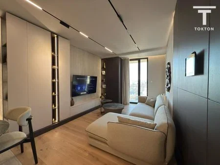 Tirane, jepet me qera apartament 1+1 Kati 13, 73 m² 1.200 € 