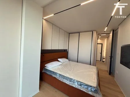 Tirane, jepet me qera apartament 1+1 Kati 13, 73 m² 1.200 € 