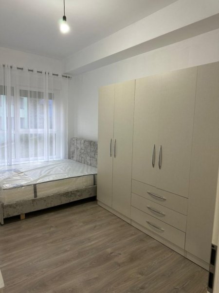 Tirane, jepet me qera apartament 2+1 Kati 2, 95 m² 500 € (Ali Demi)