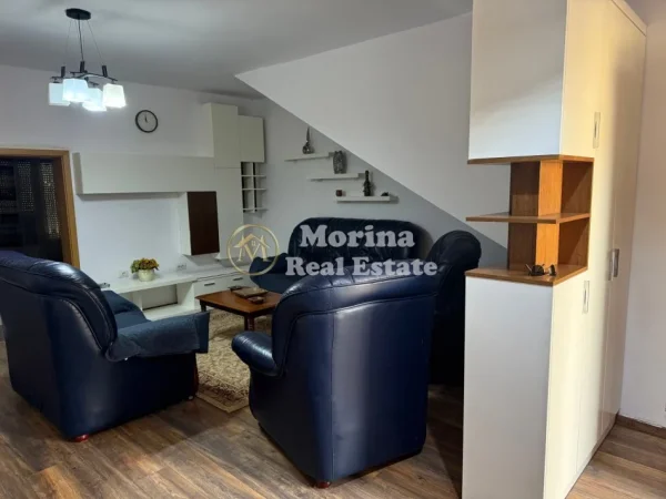 Tirane, jepet me qera apartament 2+1 Kati 1, 120 m² 750 € (Tregu Elektrik)