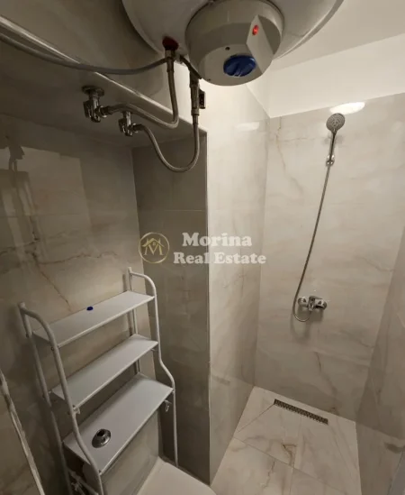 Tirane, jepet me qera ambjent biznesi Kati 1, 30 m² 400 € (Shallvaret)