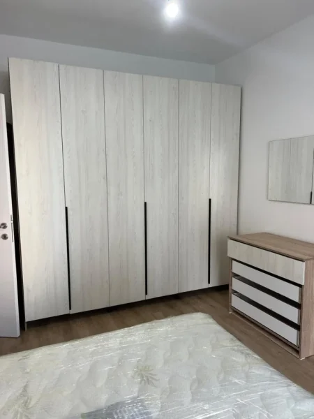 Tirane, shitet apartament 1+1 Kati 1, 58 m² 81.600 € (Univers City)