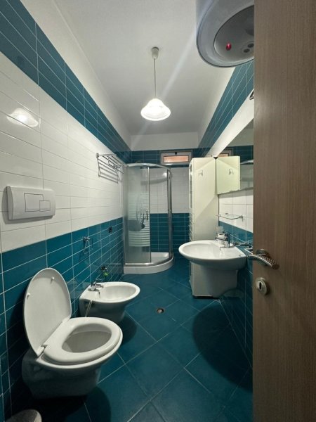 Tirane, shitet apartament+verande | Penthouse 3+1+Aneks+Ballkon Kati 8, 160 m² 195.000 € (pallatet cabej)