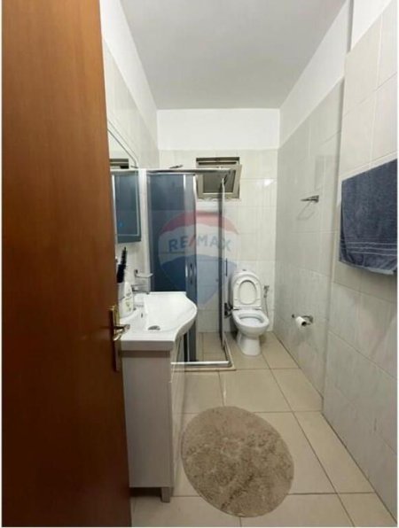 Tirane, shitet apartament 2+1+Ballkon , 99 m² 147.000 € (Fresk)