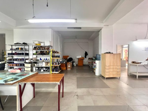 🔥 SHITET AMBIENT KOMERCIAL BUZË RRUGE KRYESORE (📍Tufinë) – OKAZION (1,178€/m2)🔥 ||  290,000€