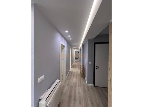 Tirane, jepet me qera apartament Kati 3, 129 m² 1.300 € 