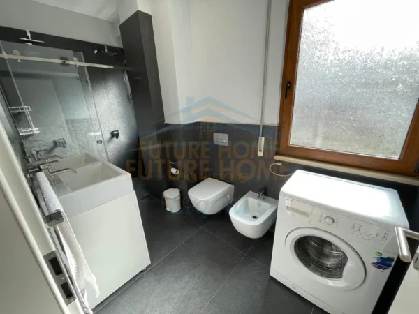 Tirane, jepet me qera apartament Kati 2, 121 m² 1.200 €