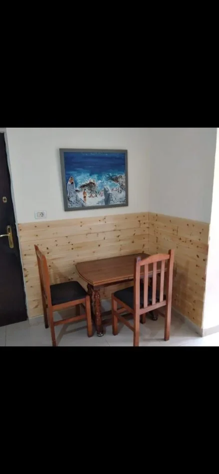 Tirane, shitet nga Pronari, pa-komision 1+1 Kati 1, 53.000 € 