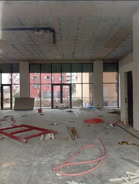 🏢 Jepet me Qera Ambient Biznesi ne 5 Maji pas Concordit 1.500 € ( Jepet me Qera Ambient Biznesi ne 5 Maji pas Concordit)