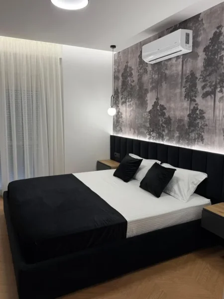 Tirane, jepet me qera apartament 1+1 , 80 m² 1.000 € 