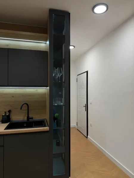 Tirane, jepet me qera apartament 1+1 Kati 2, 1.000 € 