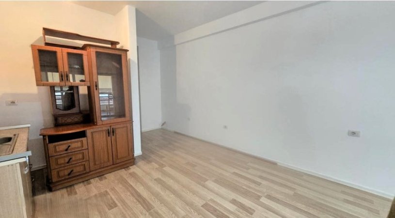 Tirane, shitet apartament 1+1 Kati 2, 45 m² 95.000 € (ali demi)