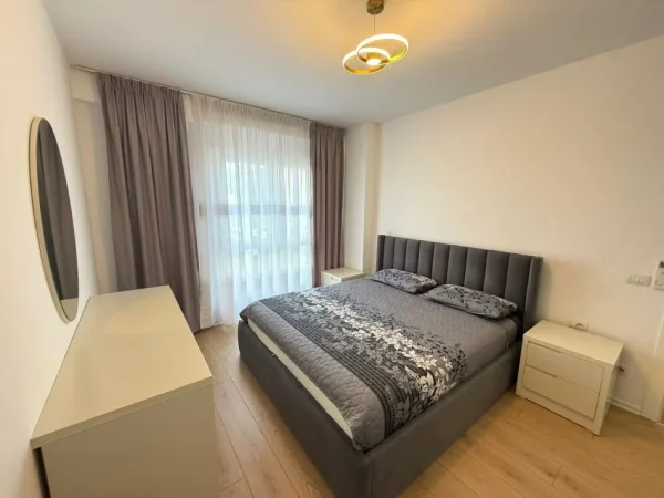 Tirane, jepet me qera apartament 1+1+Ballkon Kati 3, 74 m² 550 € (Rruga 5 Maj)